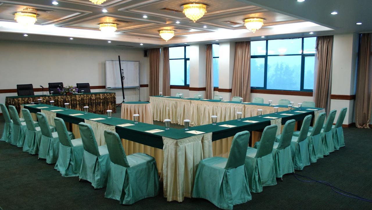 Permata Alam Hotel Puncak Extérieur photo