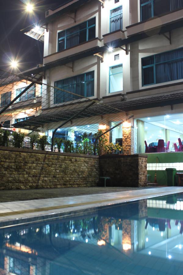Permata Alam Hotel Puncak Extérieur photo